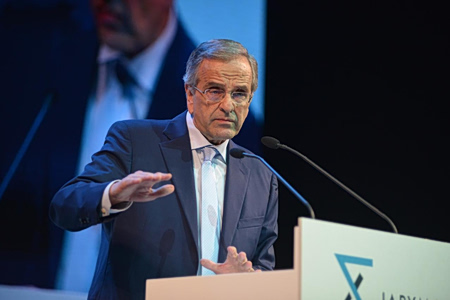 Η σημασία της αίτησης Σαμαρά - Τι σηματοδοτεί, τι υποστηρίζουν πολιτικές πηγές