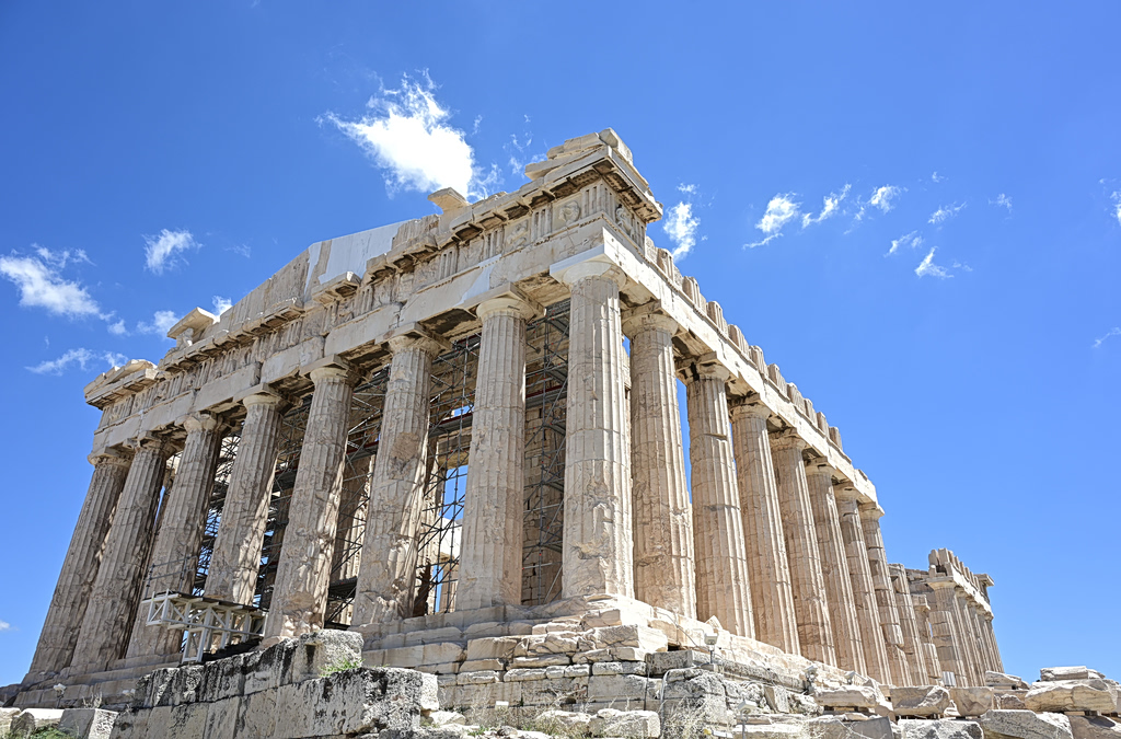 Η δίκαιη κοινωνία ως πολιτική επιλογή: Ένα μανιφέστο για την Ελλάδα του αύριο | Επικαιρότητα στο PlusTV.gr