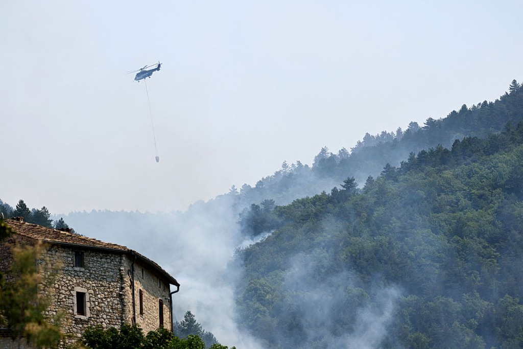 Καύσωνας: Πάνω από 5000 θάνατοι στη Γερμανία – Νέο κύμα στη Γαλλία, στερεύουν ποτάμια
