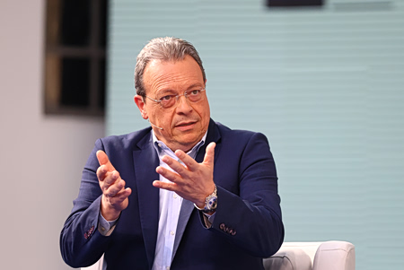 5 το πρωί: Μάχη στη Βουλή για την ακρίβεια – Ακυβέρνητο καράβι ο ΣΥΡΙΖΑ – Κόλαση φωτιάς στον Ασπρόπυργο