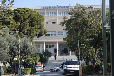 «Από στρώμα ασθενή» η φωτιά στο Σισμανόγλειο – Νεκρή 90χρονη από ανακοπή