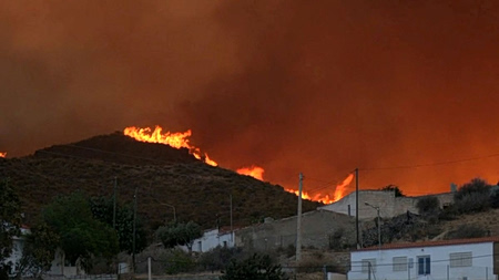 Ισπανία: Από κομμένο καλώδιο η φωτιά – Κάηκαν 30.000 στρέμματα