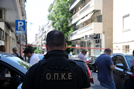 Θεσσαλονίκη: Τρεις συλλήψεις για τις επιθέσεις με γκαζάκια σε σπίτια στελεχών της ΝΔ