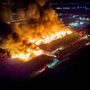 Φωτιά σε ανακύκλωση στη Λάρισα: Οι καταγγελίες για εμπρησμό και η μάχη που συνεχίζεται