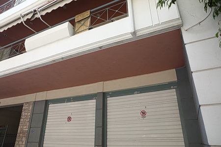 Πειραιάς: Νεκροί μέσα σε Ι.Χ. ένας 28χρονος και μία 24χρονη