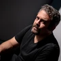 Πυγμαλίωνας Δαδακαρίδης: Η νέα παράσταση που δεν έχει ανέβει ποτέ στην Ελλάδα και ο Ρόμπερτ Ντάουνι Τζούνιορ
