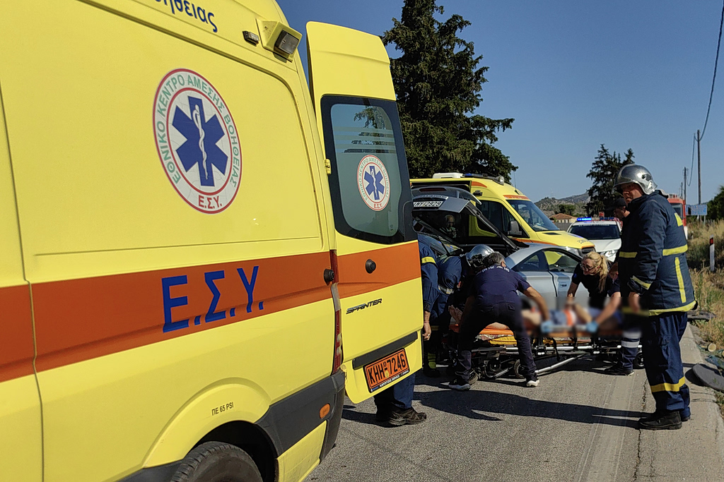 Χαλκιδική: Νεκρή μητέρα και βρέφος σε σφοδρή σύγκρουση ΙΧ με βυτιοφόρο