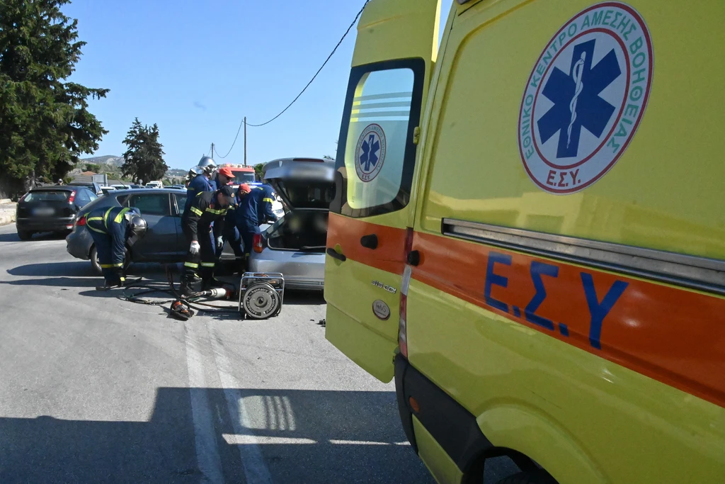 Χαλκιδική: Νεκρή μητέρα και βρέφος σε σφοδρή σύγκρουση ΙΧ με βυτιοφόρο