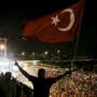 Η νύχτα που γέννησε τη «νέα Τουρκία»: Δέκα χρόνια από το αποτυχημένο πραξικόπημα που άλλαξε τον Ερντογάν και τη χώρα