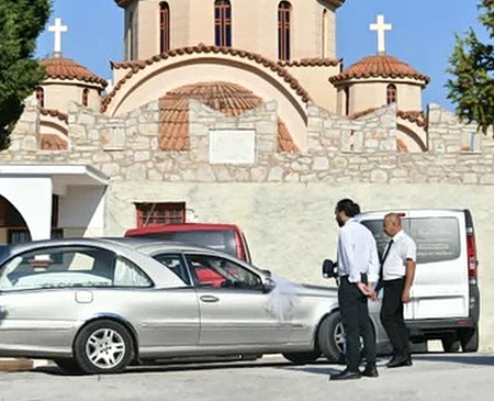 Άργος: Τελευταίο αντίο στον 20χρονο που πυροβόλησαν αστυνομικοί