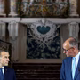 Συνάντηση Μακρόν, Μερτς: Η άμυνα στον πυρήνα της αναγέννησης του γαλλογερμανικού άξονα