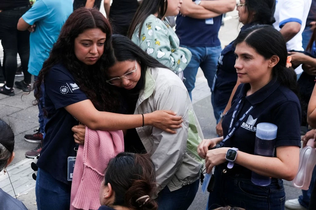 Μεξικό: Τα κτίρια δονούνται στα 7,4 Ρίχτερ – Ζημιές και τραυματισμοί | Επικαιρότητα στο PlusTV.gr