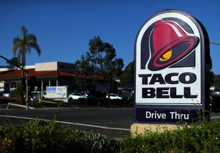 ΗΠΑ: Επιδημία διάρροιας από μαρούλι στα Taco Bell – Τι είναι το παράσιτο Cyclospora