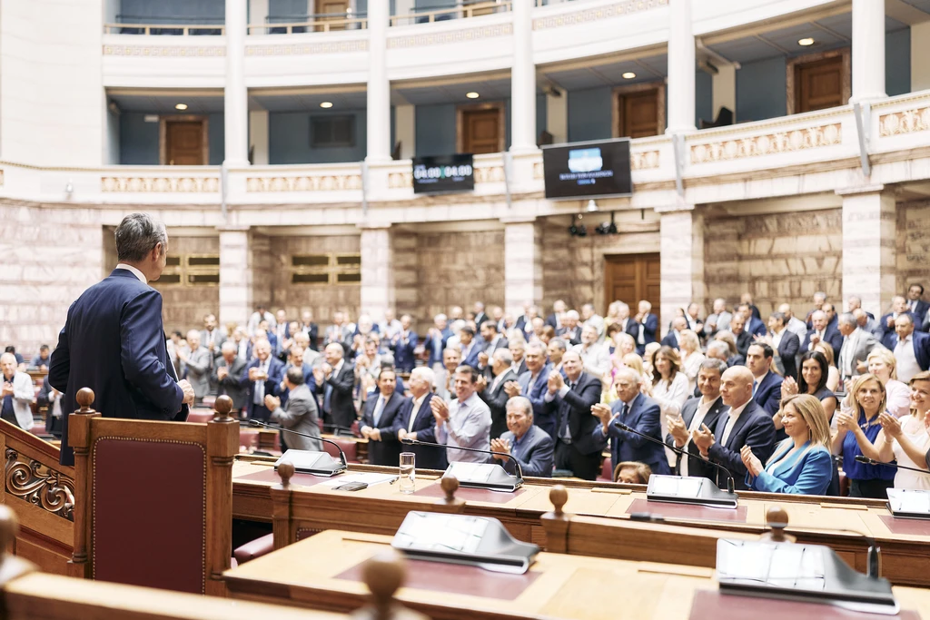 Η κυβέρνηση «σχόλασε» χθες