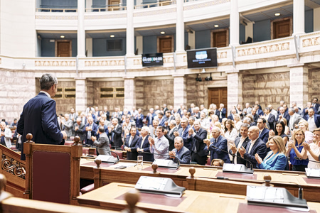 Η κυβέρνηση «σχόλασε» χθες