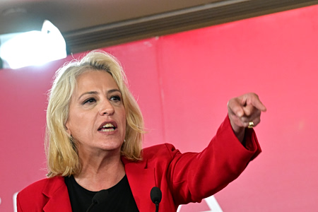Δεν θα πάει στο Προεδρικό Μέγαρο η Ρένα Δούρου – Η αντίδραση της Ηρώδου Αττικού
