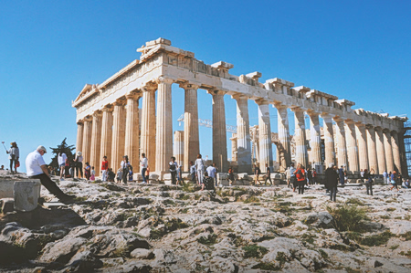 Ανθεκτικότητα, βιωσιμότητα, στρατηγική: Το τρίπτυχο που επαναπροσδιορίζει τον ελληνικό τουρισμό