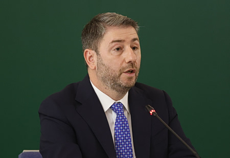 Ανδρουλάκης: Νέα Εθνική Ναυτιλιακή Στρατηγική – Οι επτά δεσμεύσεις του ΠαΣοΚ