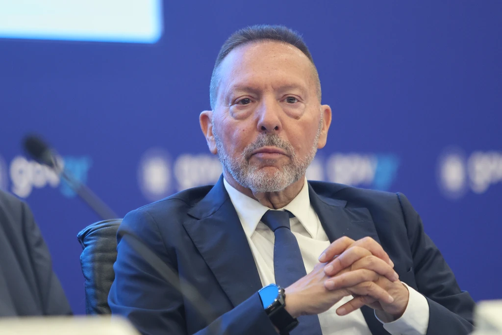 Στουρνάρας: Οχι σε δημοσιονομικές τρέλες, ναι σε μεταρρυθμίσεις