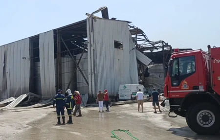 Έκρηξη σε εργοστάσιο στα Εξαμίλια Κορινθίας – Ένας νεκρός