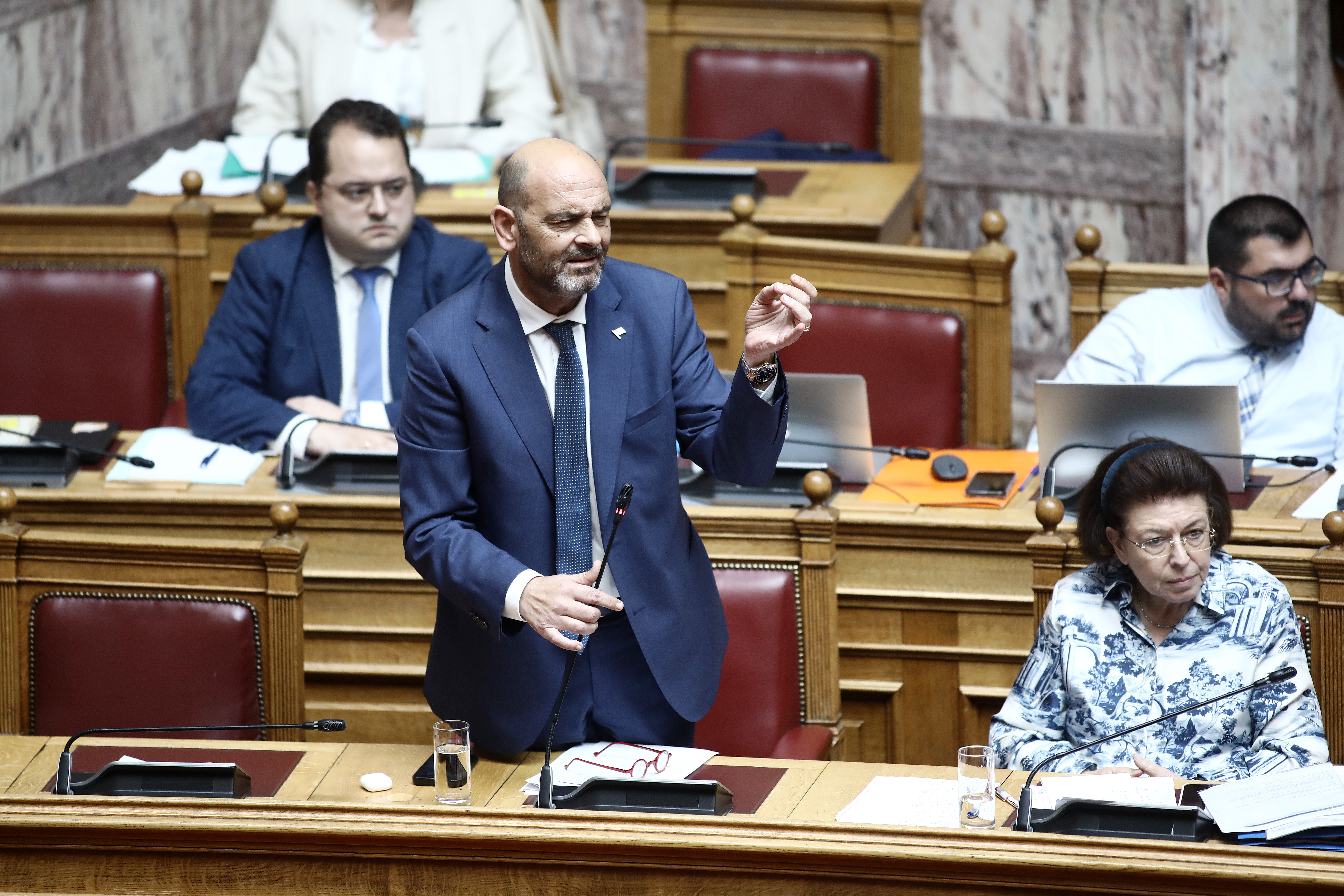 ΥΠΠΟ: Τι απαντά στις καταγγελίες για την ιδιωτικοποίηση της πολιτιστικής κληρονομιάς μέσω της Hellenic Heritage