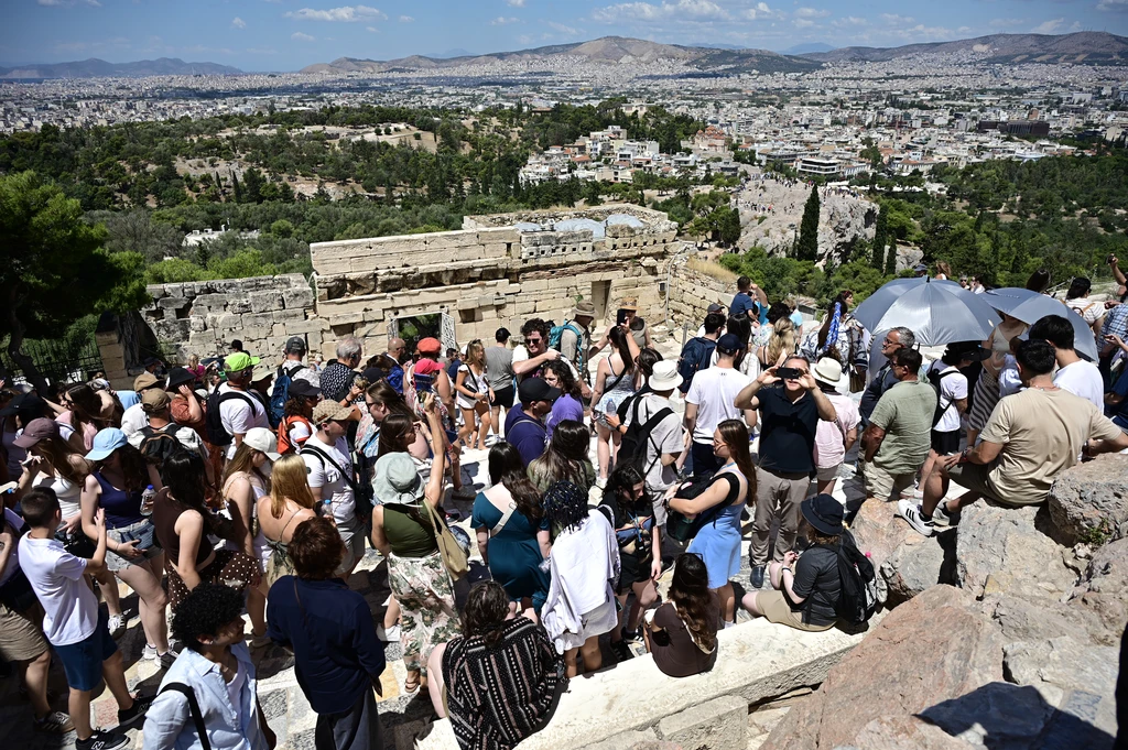 Αθήνα: Τουριστική έκρηξη – Ποια περιοχή δέχεται τη μεγαλύτερη πίεση | Επικαιρότητα στο PlusTV.gr