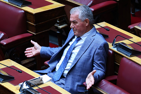 Αμετανόητος Κυριαζίδης εμφανίζεται ως θύμα: «Δεν ήταν σεξιστική επίθεση, αλλά ευχή»