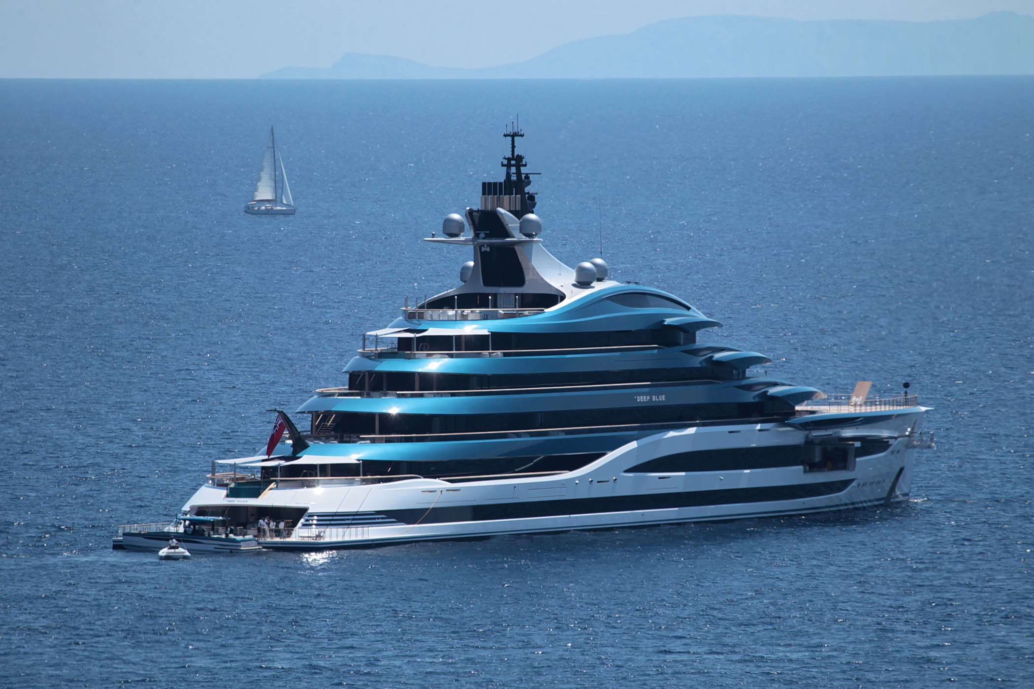 «ΜΥ Deep Blue»: Ένα από τα μεγαλύτερα mega yachts του κόσμου