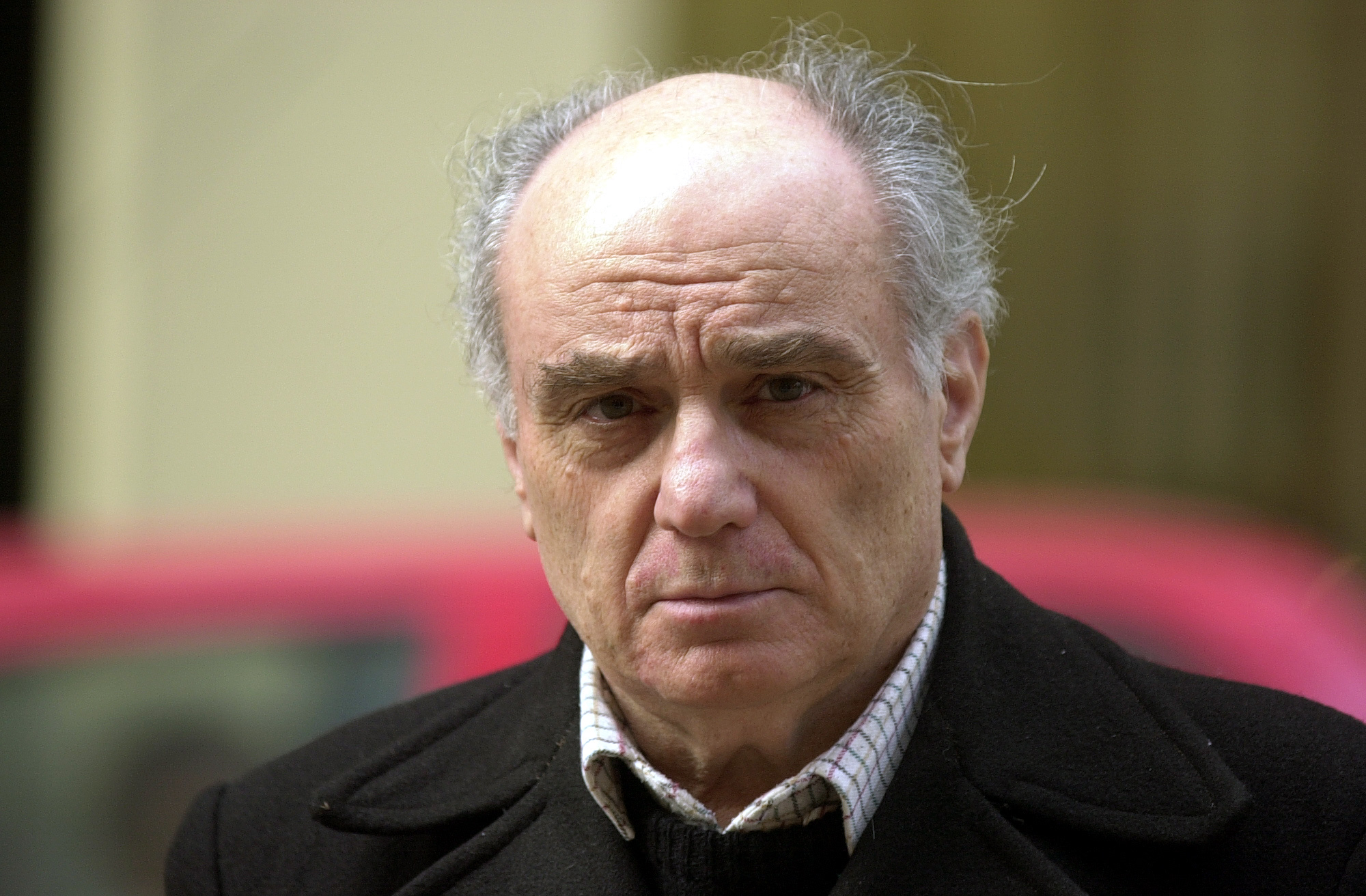 Στέλιος Ράμφος: «Η Ελλάδα ως μόρφωμα πολιτικό έχει ένα τεράστιο πρόβλημα: έχει ένα κράτος που του πίνουν το αίμα τα κόμματα»