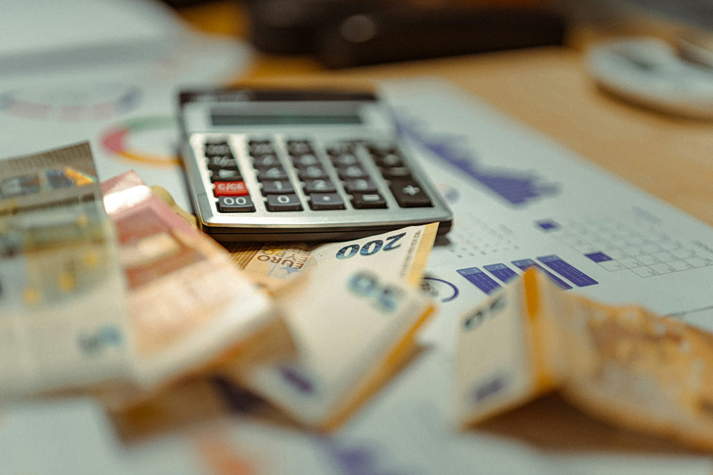 Απάτη 40 εκατ. ευρώ σε βάρος του Δημοσίου – Στο μικροσκόπιο 152 εταιρείες «φαντάσματα» | Επικαιρότητα στο PlusTV.gr