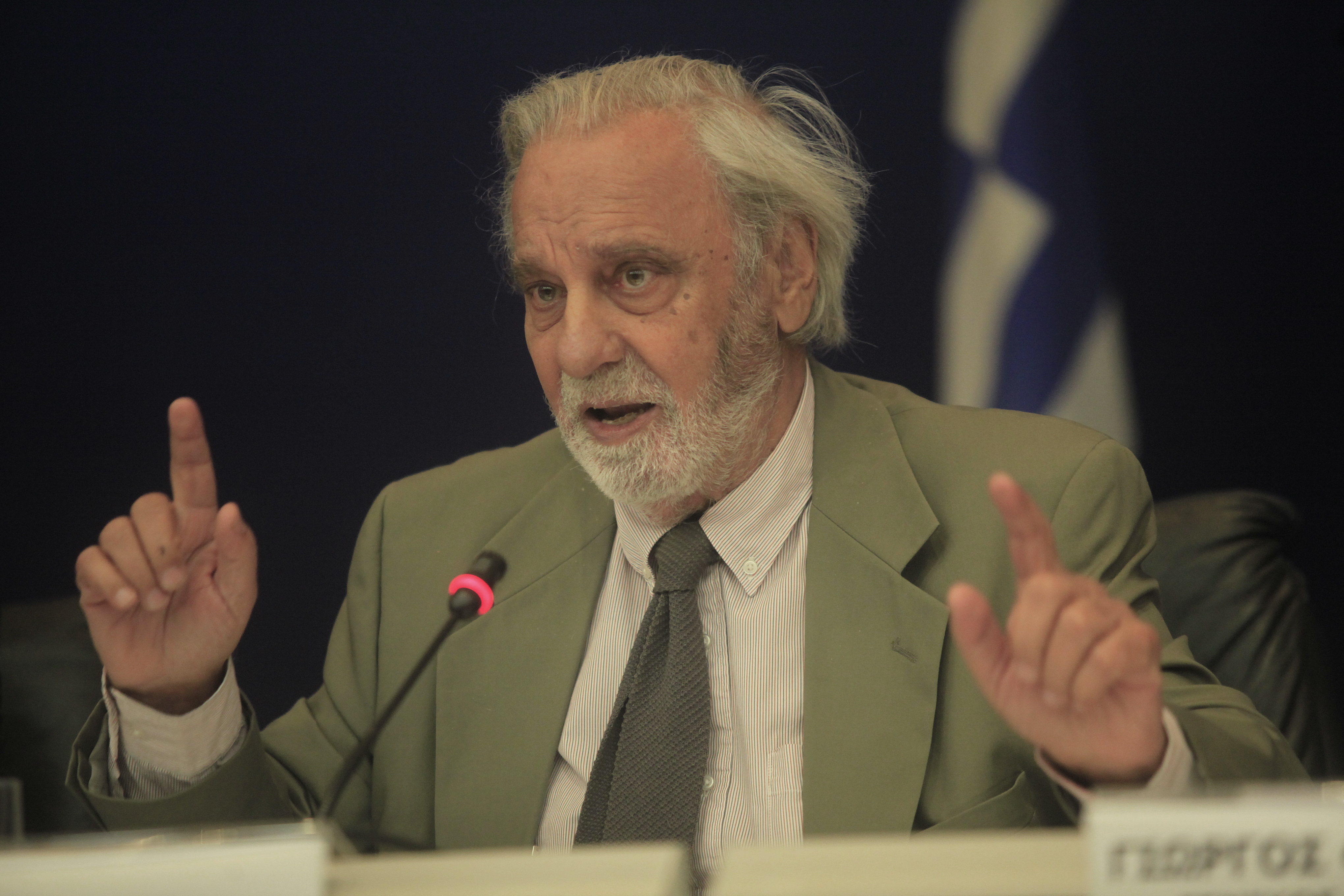 Η καυστική ομιλία του Κωνσταντίνου Τσουκαλά για την ανάπτυξη και την πρόοδο