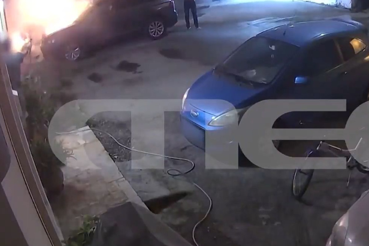 Συνελήφθη 40χρονος για εμπρησμό οχημάτων στην Τροιζήνα - Στο μικροσκόπιο 9 ακόμη υποθέσεις