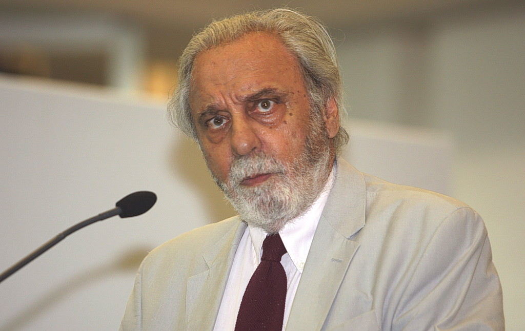 Κωνσταντίνος Τσουκαλάς: «Από το “παν μέτρον άριστον” περάσαμε στο “τα πάντα άγαν”» | Επικαιρότητα στο PlusTV.gr