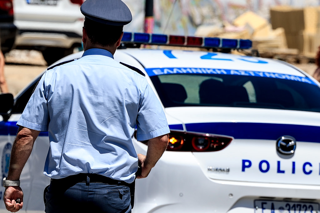 Θεσσαλονίκη: 31χρονος μαχαίρωσε 25χρονη μέσα σε διαμέρισμα | Επικαιρότητα στο PlusTV.gr