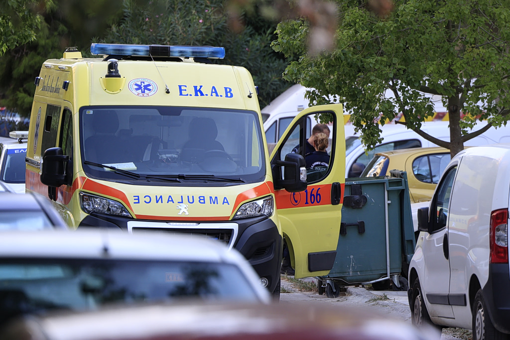 Νέα Σμύρνη: Δύο νεκροί έξω από πολυκατοικία – Φέρουν τραύματα από πυροβολισμούς | Επικαιρότητα στο PlusTV.gr