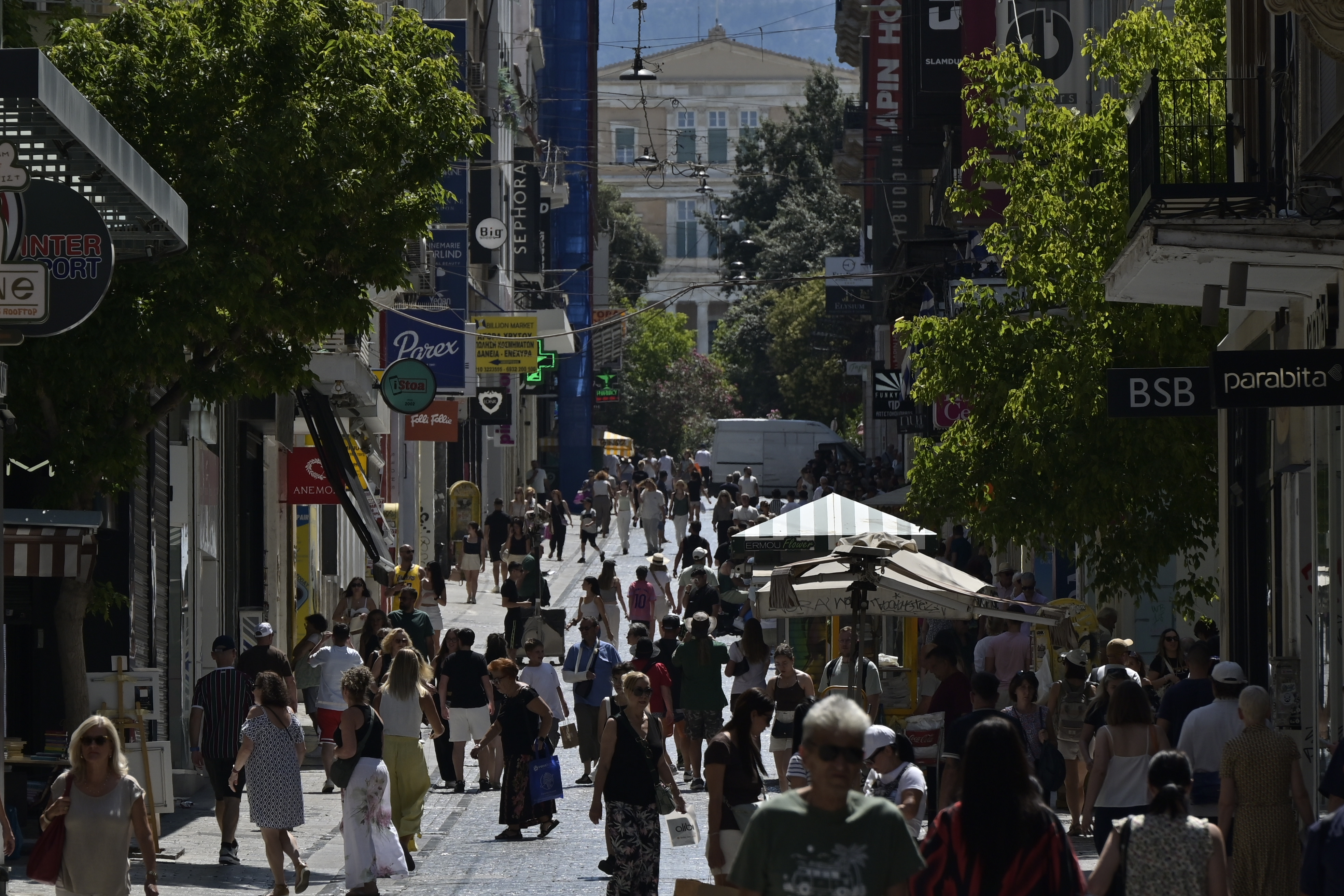 Προϋπολογισμός: Πλεόνασμα 5,77 δισ. ευρώ το 7μηνο - Οι φόροι που «έκαψαν» τα νοικοκυριά