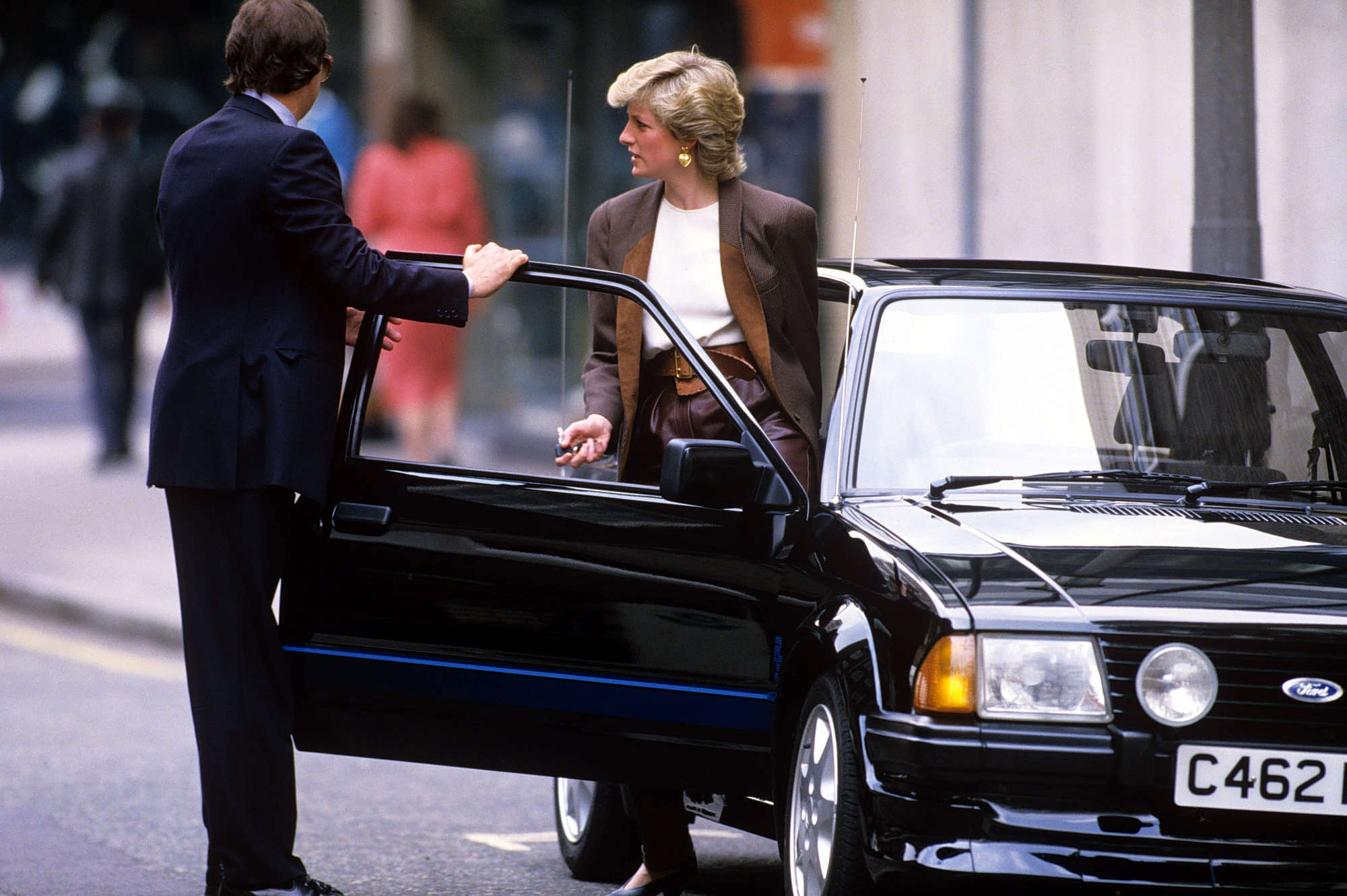 Diana: 10 άγνωστες πτυχές για τη ζωή της αγαπημένης πριγκίπισσας όλων