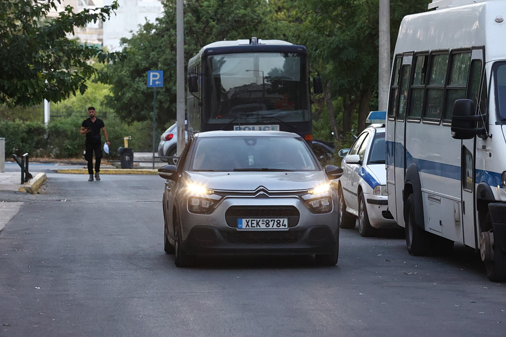 Κυψέλη: Τι ερευνάται για βρέφος και σπίτι που πήρε φωτιά – Μυστήριο στην άγρια δολοφονία | Επικαιρότητα στο PlusTV.gr