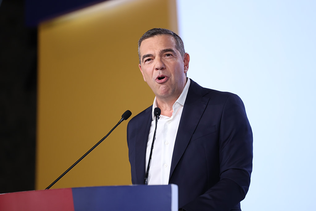Τσίπρας: Το σχέδιο των 12 δισ. ευρώ για την «αλλαγή πορείας» – 1.000 ευρώ κατώτατος, 1.800 ευρώ μέσος μισθός και 50.000 κατοικίες