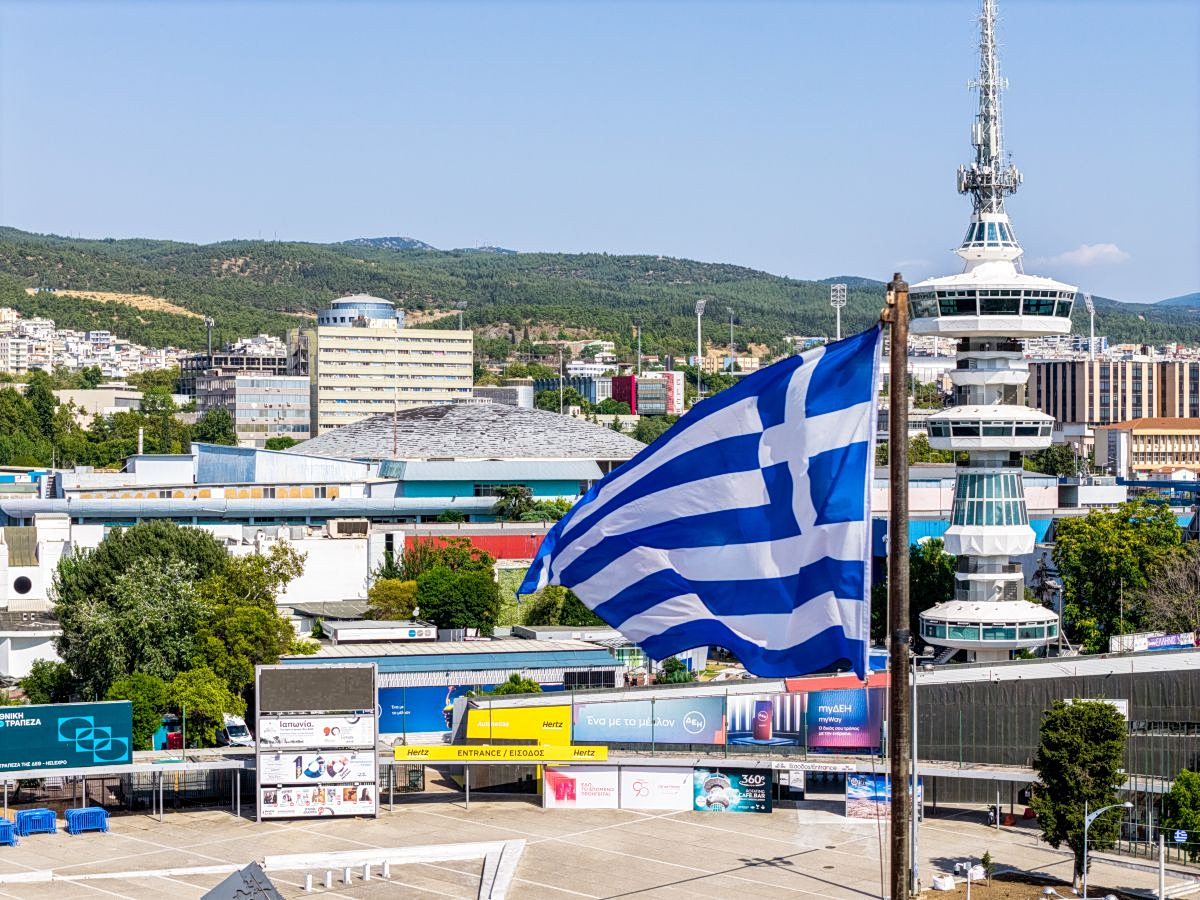 Λιγότεροι φόροι, αλλά ο λογαριασμός δεν μικραίνει για όλους