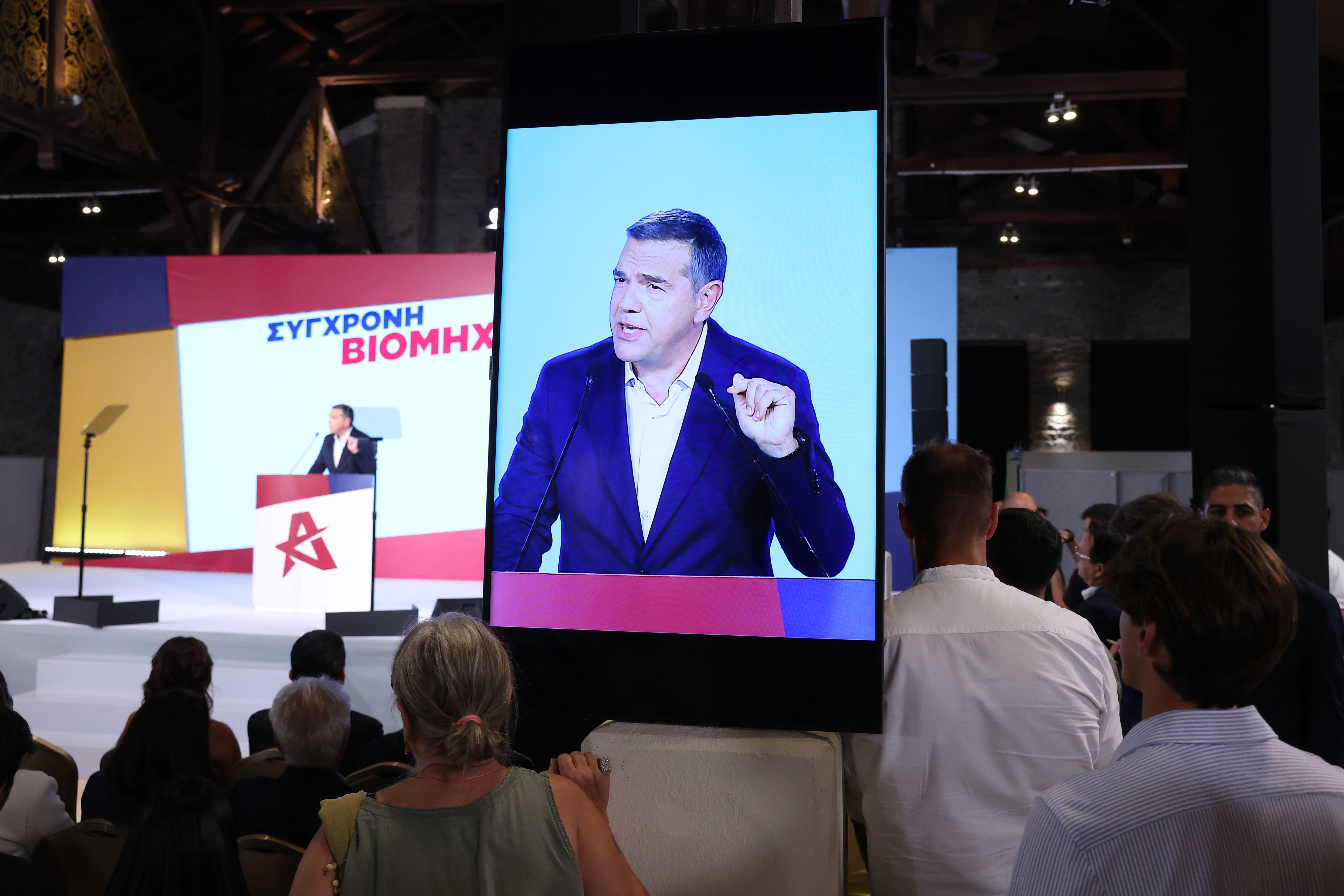 Πώς υποδέχτηκαν οι φορείς τις εξαγγελίες του Αλέξη Τσίπρα