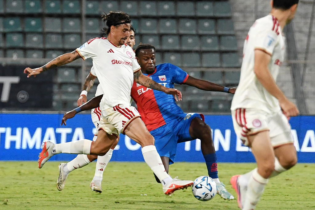 Βόλος – Ολυμπιακός 1-1: Γκέλα για τους «ερυθρόλευκους» – Eχασε Ελ Κααμπί και βαθμούς | Επικαιρότητα στο PlusTV.gr