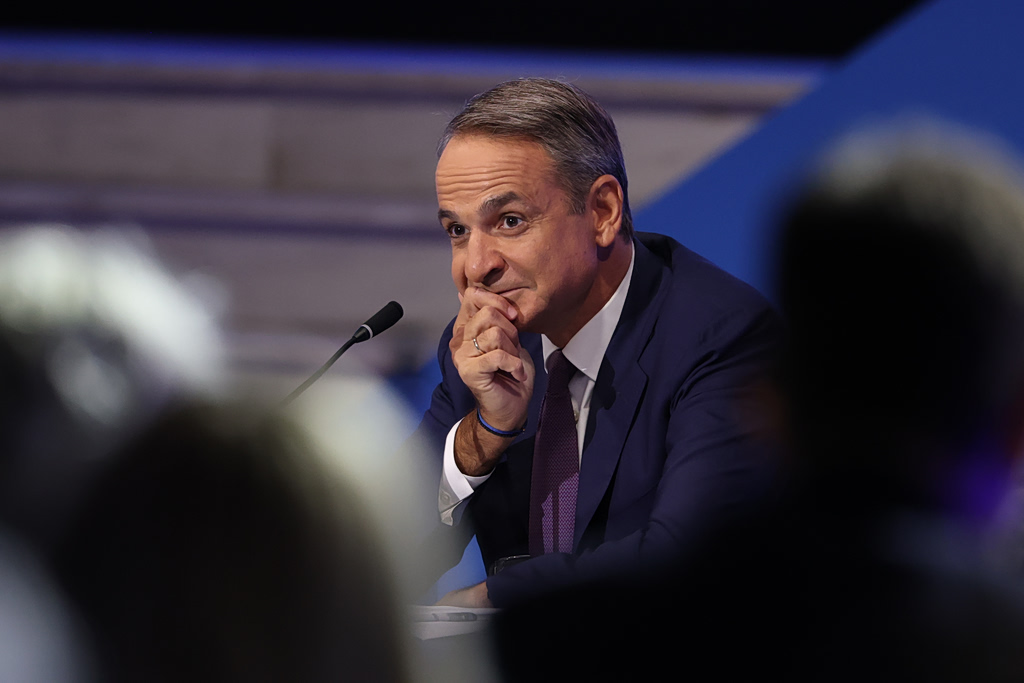 Μητσοτάκης κατά Τσίπρα: Τσάμπα το rebranding, πρόκειται για απάτη, όχι αυταπάτη αυτή τη φορά