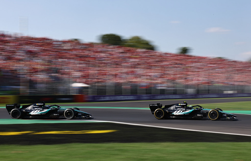 Formula 1: Ο Λεκλέρ καρφώθηκε στις μπαριέρες με μεγάλη ταχύτητα | Επικαιρότητα στο LivePress.gr