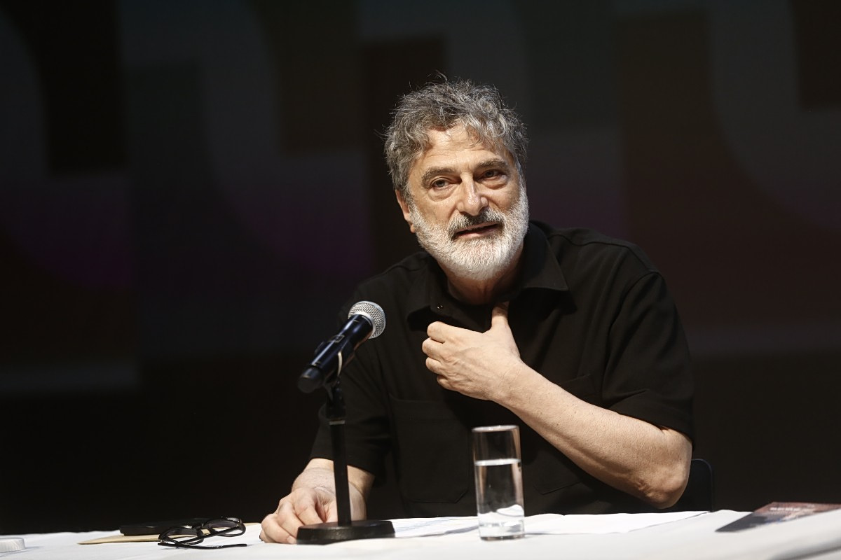 Γιώργος Κουμεντάκης:  Η ψυχή της Μεσογείου με πιάνο, η παράδοση με σαξόφωνο