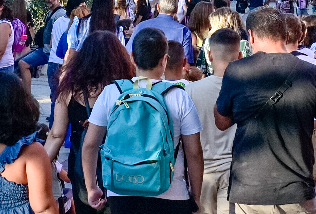 Πρώτο κουδούνι σήμερα στα σχολεία – Τι αλλάζει από φέτος | Επικαιρότητα στο PlusTV.gr