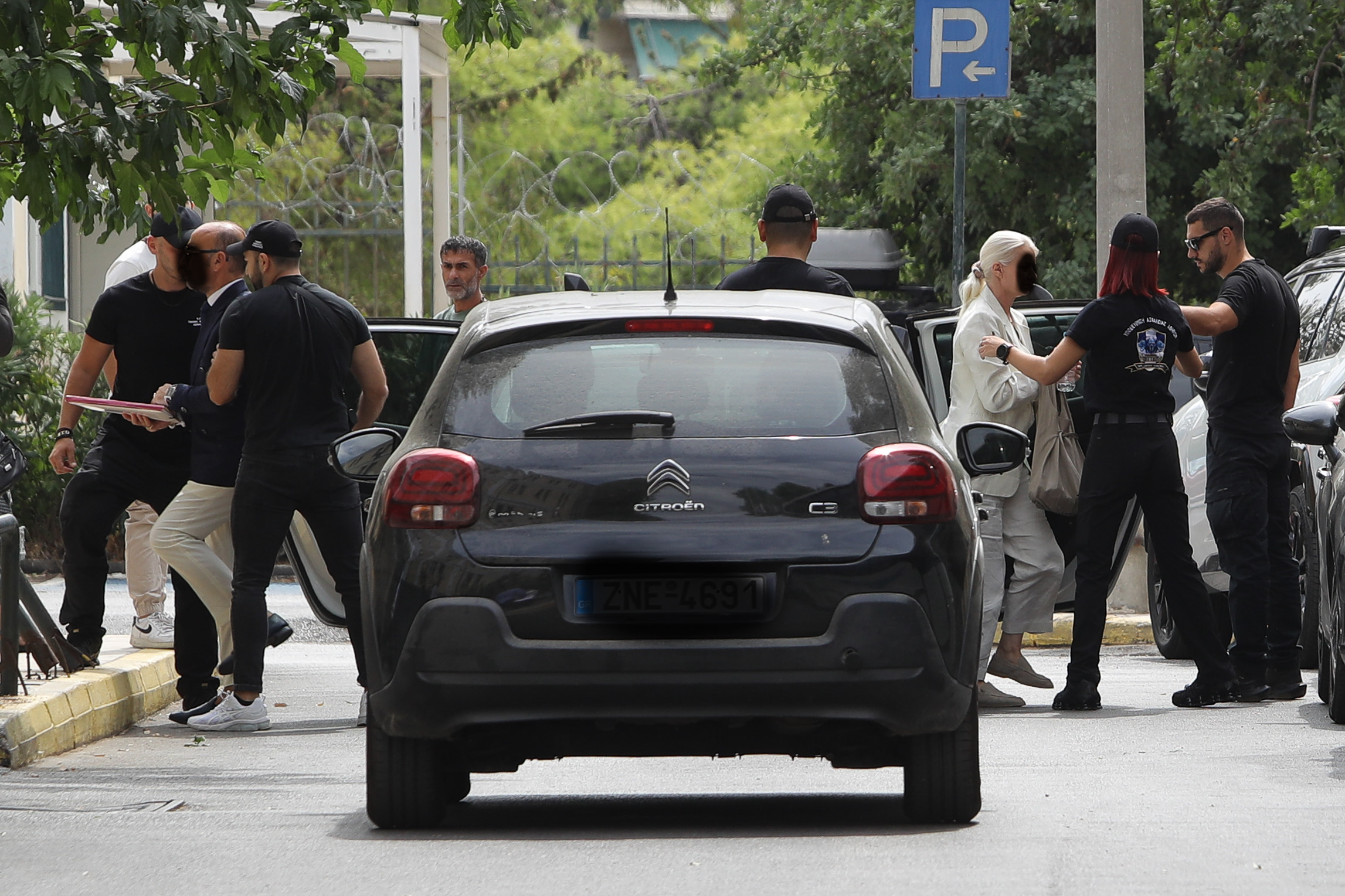 Ποιος ελέγχει τελικά τα ιδιωτικά ιατρεία; Το κενό που άφησαν οι «Ράμπο της Υγείας»