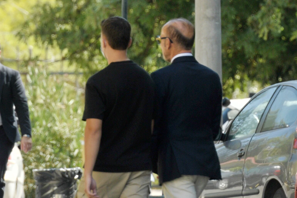 Μαζωνάκης: Το σκεπτικό της προφυλάκισης των δύο γιατρών | Επικαιρότητα στο PlusTV.gr