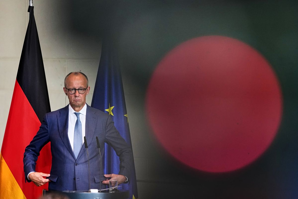 Φρίντριχ Μερτς: Ενας καγκελάριος με ξύλινα πόδια | Επικαιρότητα στο LivePress.gr