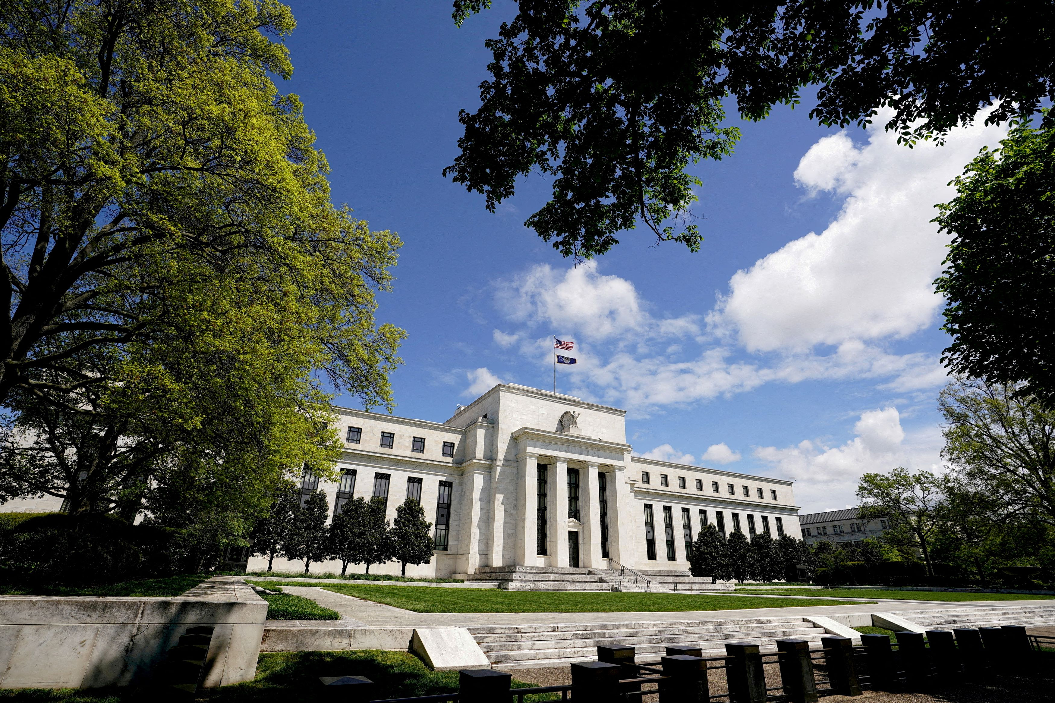 Ο πληθωρισμός «λυγίζει» τη Fed: Πέρασε σε νέα αύξηση επιτοκίων - Το μήνυμα που «τρέμουν» οι αγορές